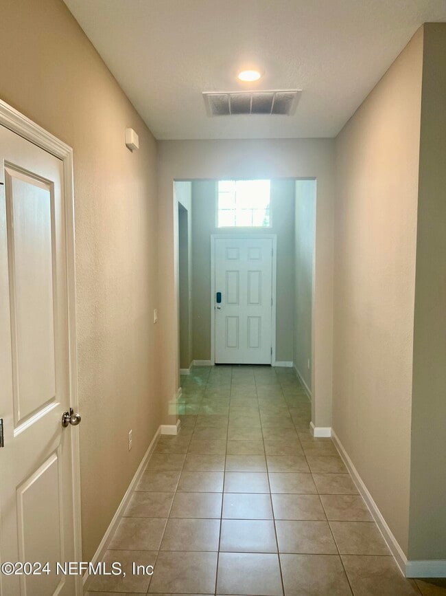 Building Photo - 10840 Peacock Landing Ct