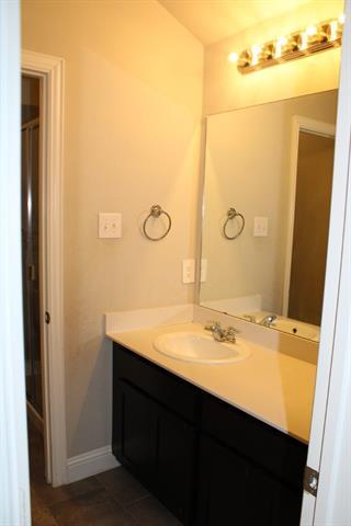 Building Photo - 1995 Ocelot St