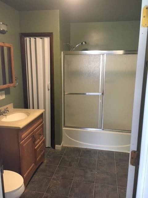 Building Photo - 589 Shelbourne Rd