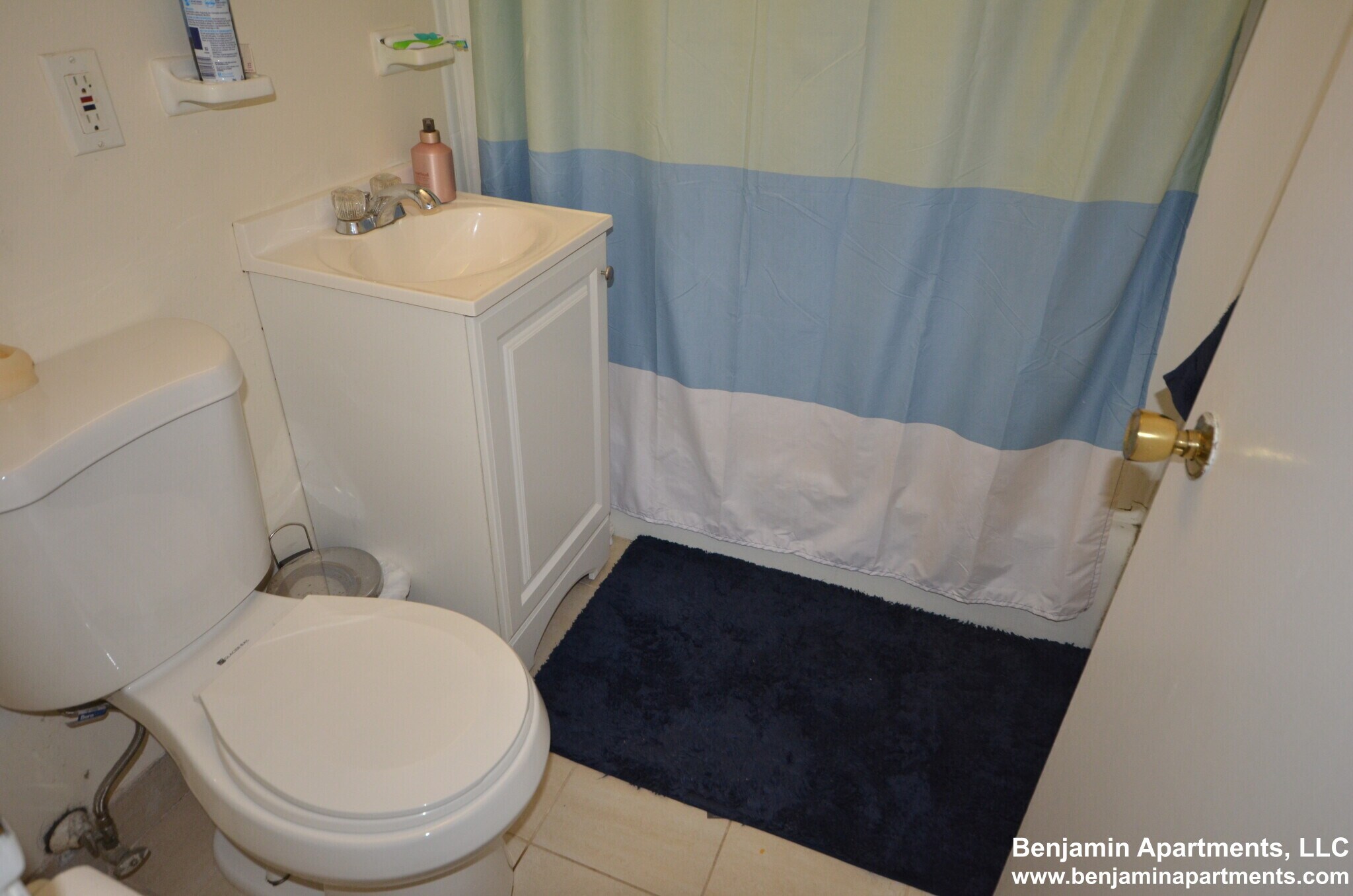 Building Photo - 60 Homer Ave