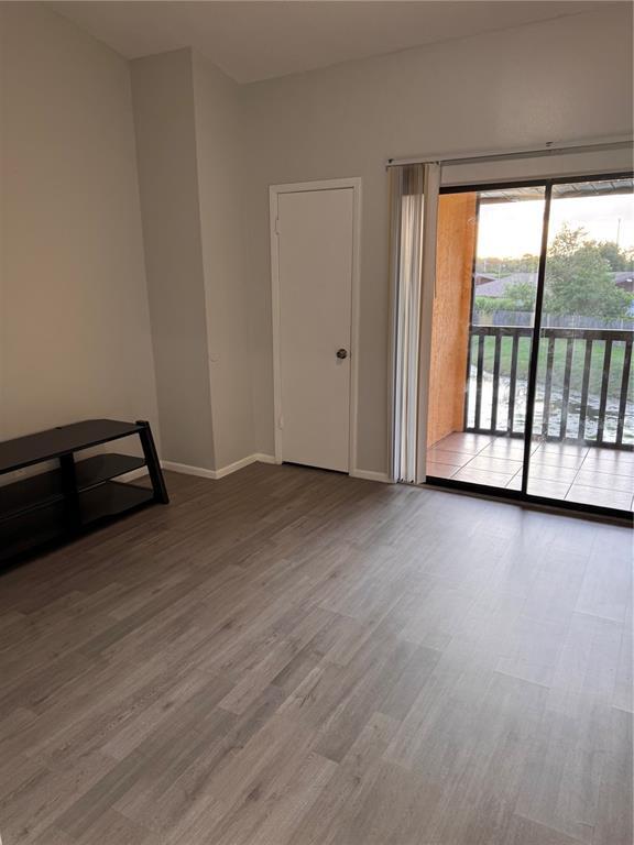 Building Photo - 1826 Foxhall Cir