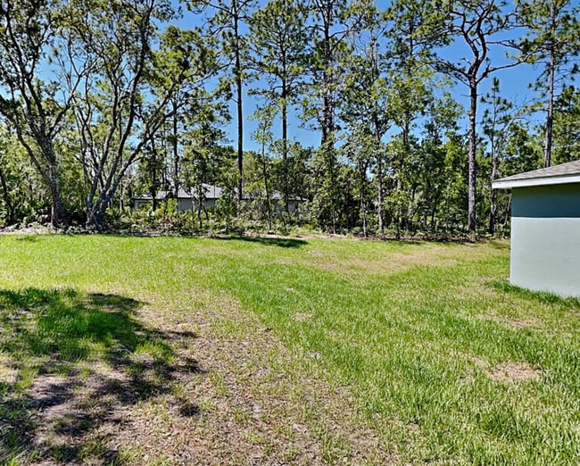 Building Photo - 1866 W Hialeah Dr