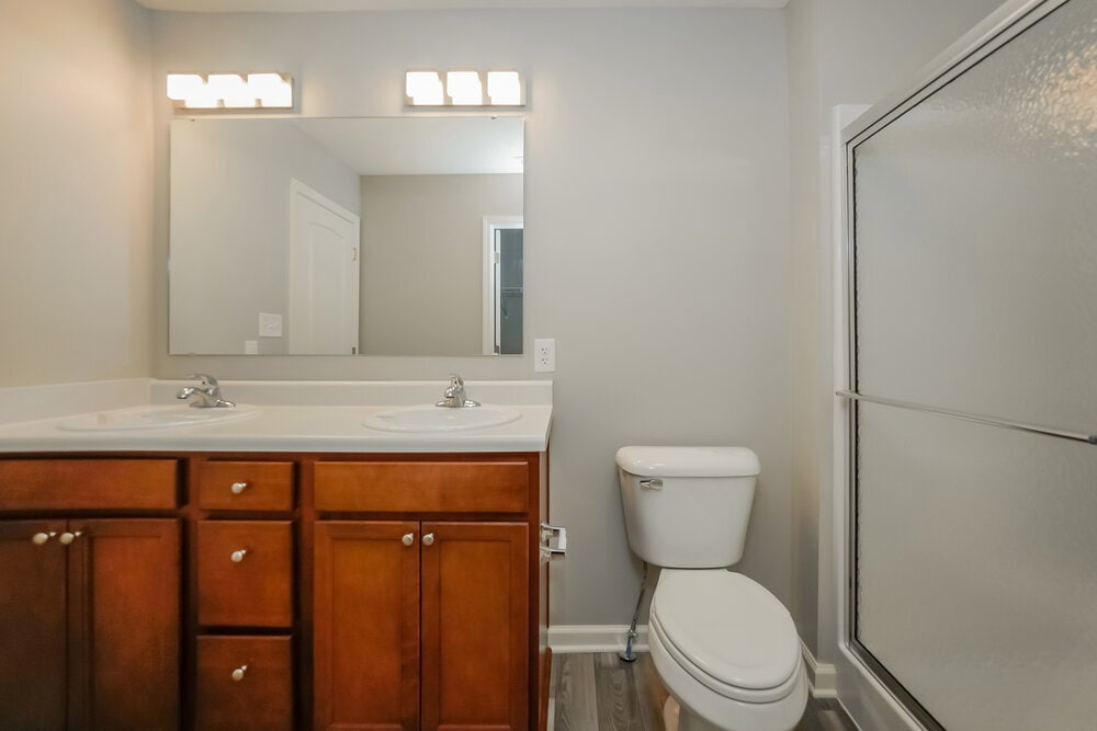 Building Photo - 1503 Lexington Trail