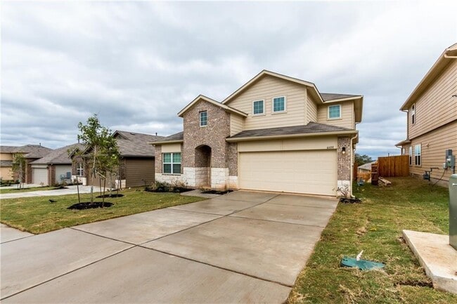 Building Photo - 6608 San Isidro Dr