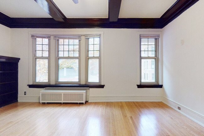 Dining/Living room - 1413-15 E. 57th