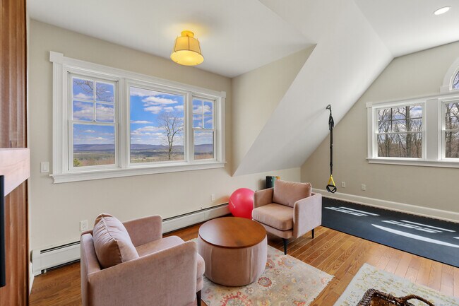 Building Photo - 36 Millard Rd