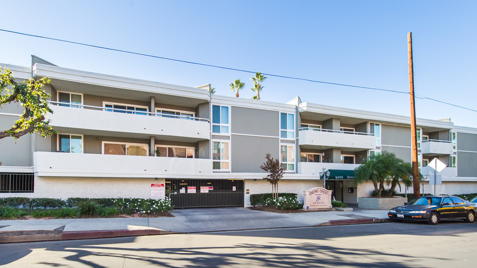 Building Photo - Encino Crest Apartments