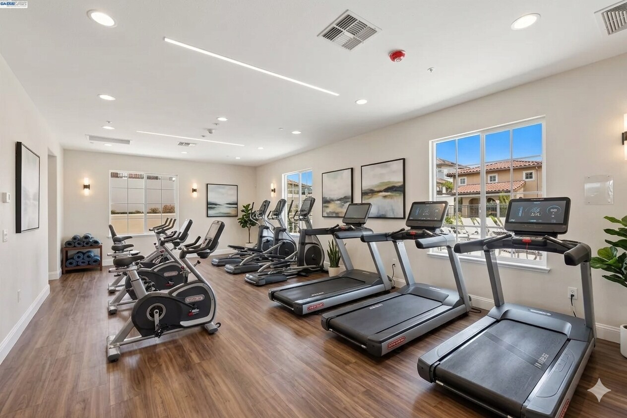 Gym - 3335 Central Pky