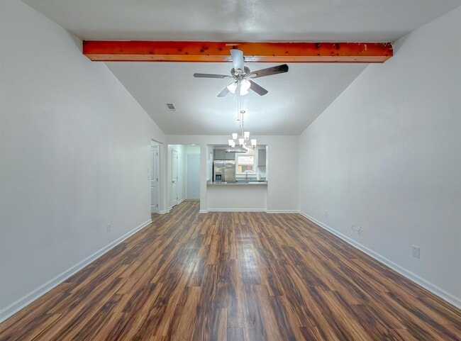 Building Photo - 3022 Homewood Pl