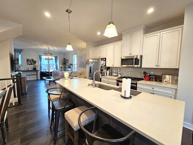 Building Photo - 15 Stinson Rd