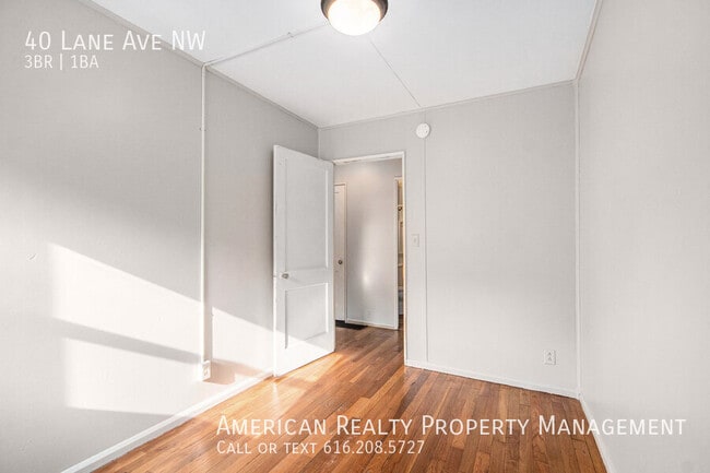 Building Photo - 40 Lane Ave NW