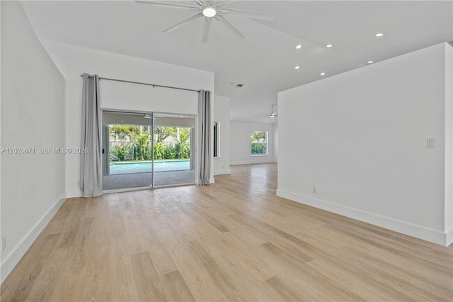 Building Photo - 5923 Loxahatchee Pines Dr