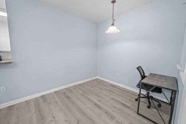 Building Photo - 217 Antigua Pl