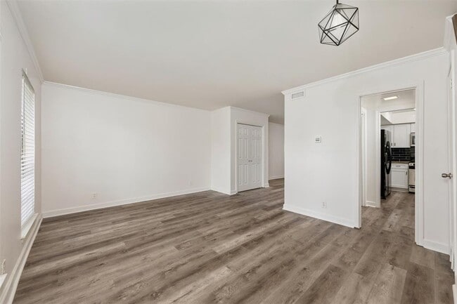 Building Photo - 6107 Bullard Dr