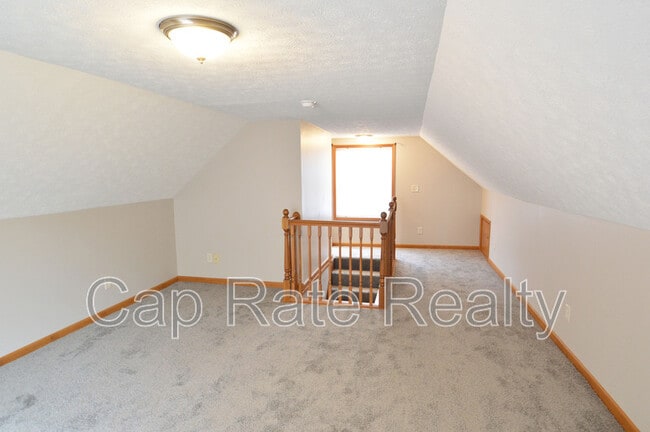 Building Photo - 2473 Renwood Pl