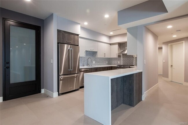 Building Photo - 2225 Mira Vista Ave