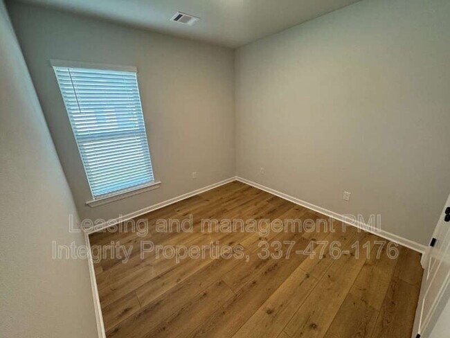 Building Photo - 213 Tatum Ln