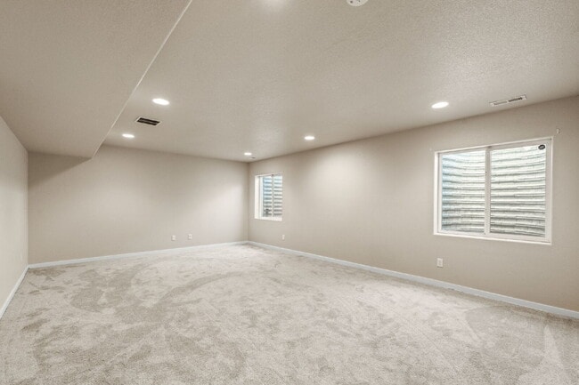 Building Photo - Pristine 4 Bedroom Home in Colorado Springs