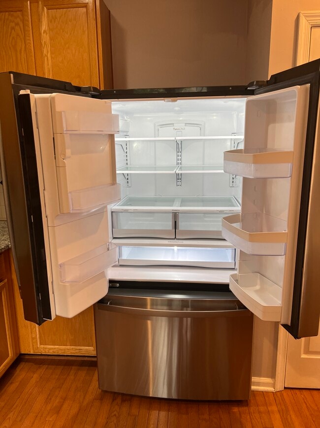 Building Photo - 6413 McCoy Rd