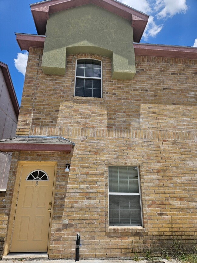 Building Photo - 2510 E U.S. Business 83