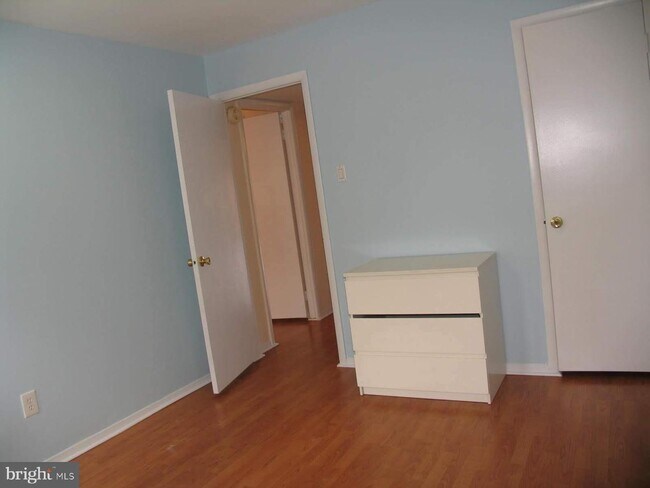 Building Photo - 9908 Bustleton Ave