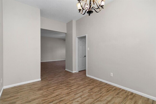 Building Photo - 2918 Abbey Field Dr