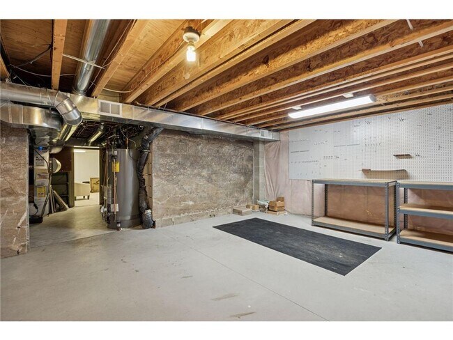Building Photo - 4016 Kipling Ave