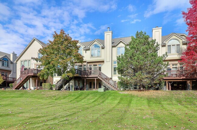 Building Photo - 961 W Spencer Ct