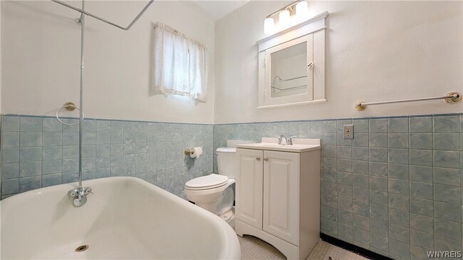 Building Photo - 88 Commonwealth Ave