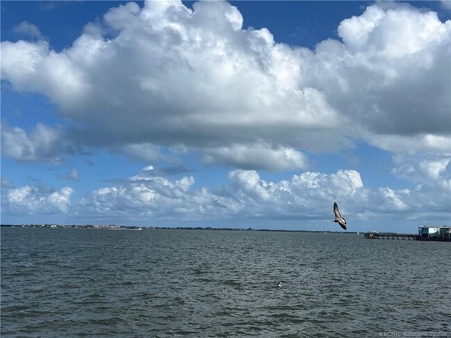 Building Photo - 2172 NE Pelican Terrace