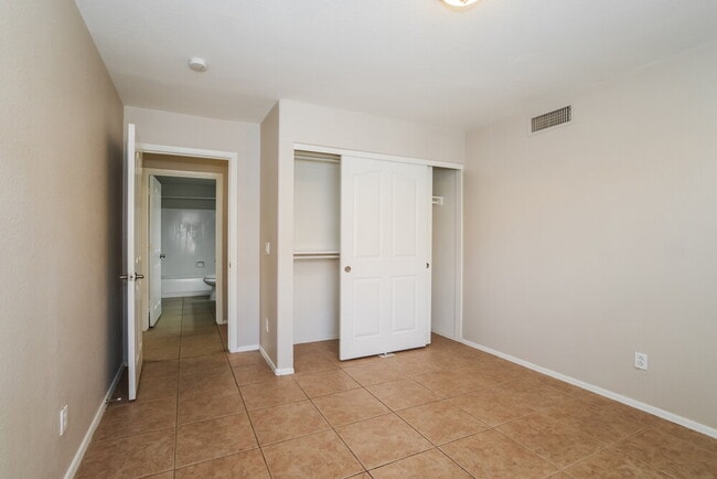 Building Photo - 6925 E Laguna Azul Ave