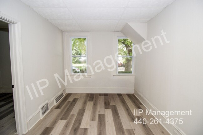 Building Photo - 7501 Berry Ave
