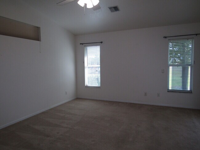 Building Photo - 198 Venice Palms Blvd