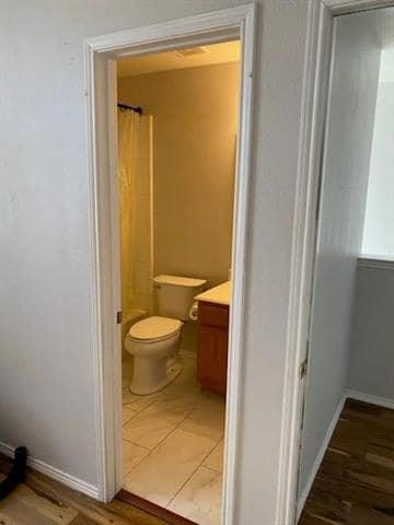 Building Photo - 3805 Brandon Park Dr