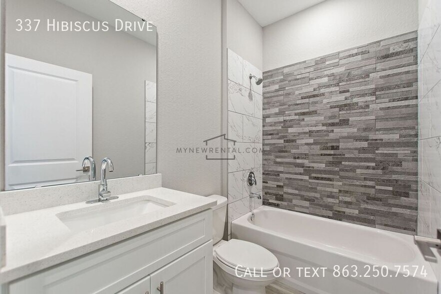 Building Photo - 337 Hibiscus Dr