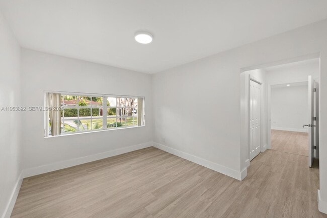 Building Photo - 4080 Hardie Ave