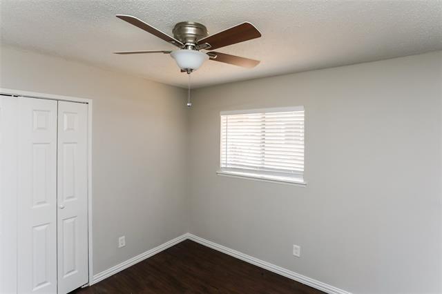 Building Photo - 710 Bluebonnet Dr