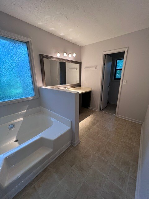 Building Photo - 4471 Ambras Way NW