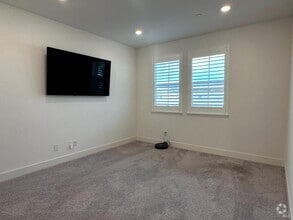 Building Photo - 2478 Elan Dr