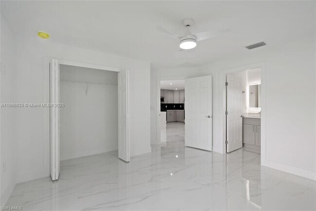 Building Photo - 5013 27th St SW