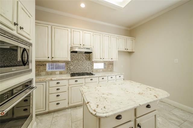 Building Photo - 1204 Bel Air Dr