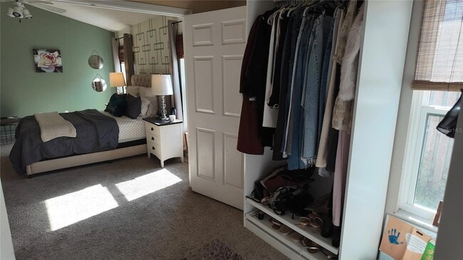 Building Photo - 723 Lady Diana Dr