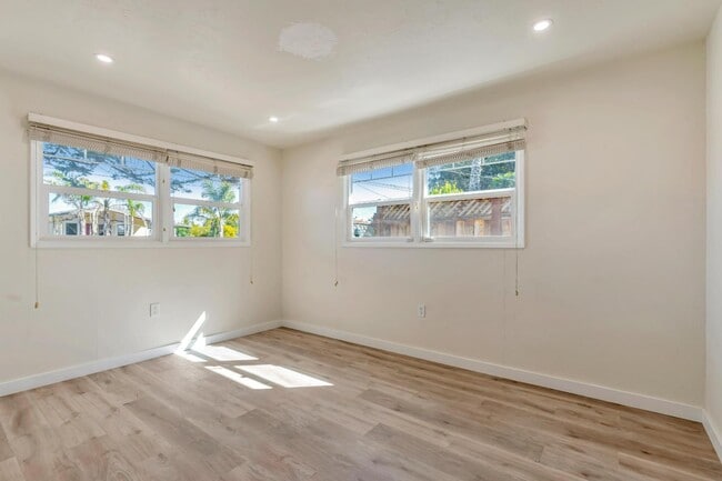 Building Photo - 2668 Quartz St