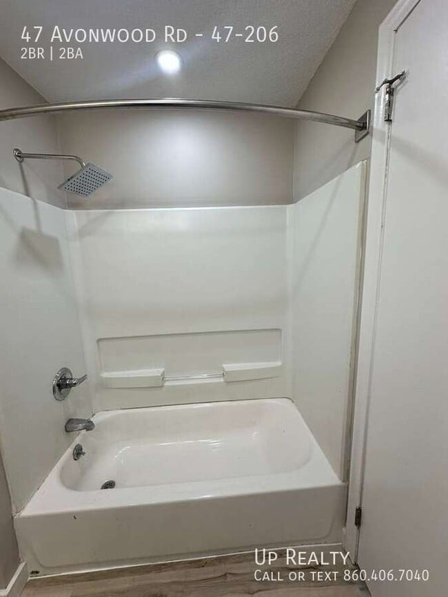 Building Photo - 47 Avonwood Rd