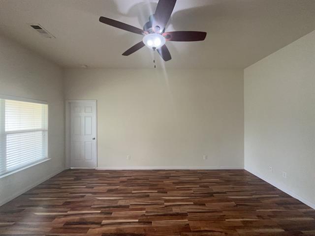 Building Photo - 10009 Iron Ridge Dr