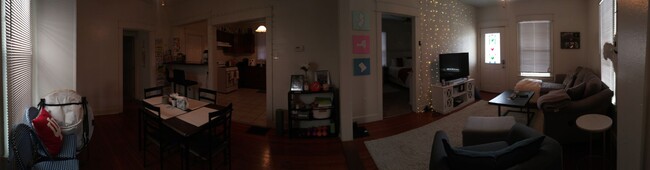 Interior Photo - 1202 N. Walnut
