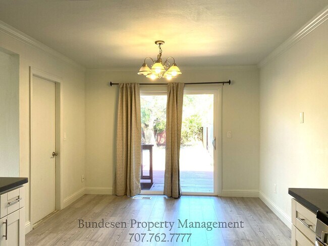 Building Photo - 1702 Algol Ct