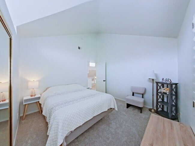 Building Photo - FURNISHED - Elegant 3 bedroom with office in San Clemente's Bella Vista Community