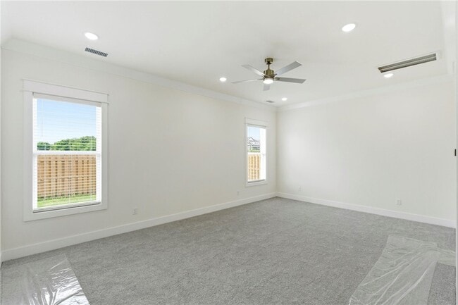 Building Photo - 531 Bose Ave