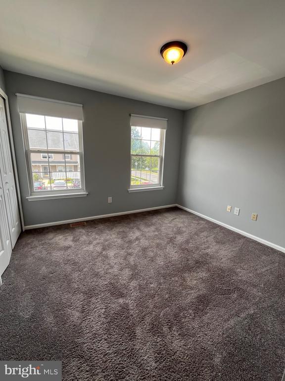 Building Photo - 5803 Coventry Way
